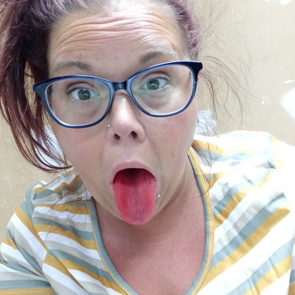 Meet your Posher, Jessi - Picture 6 of 7